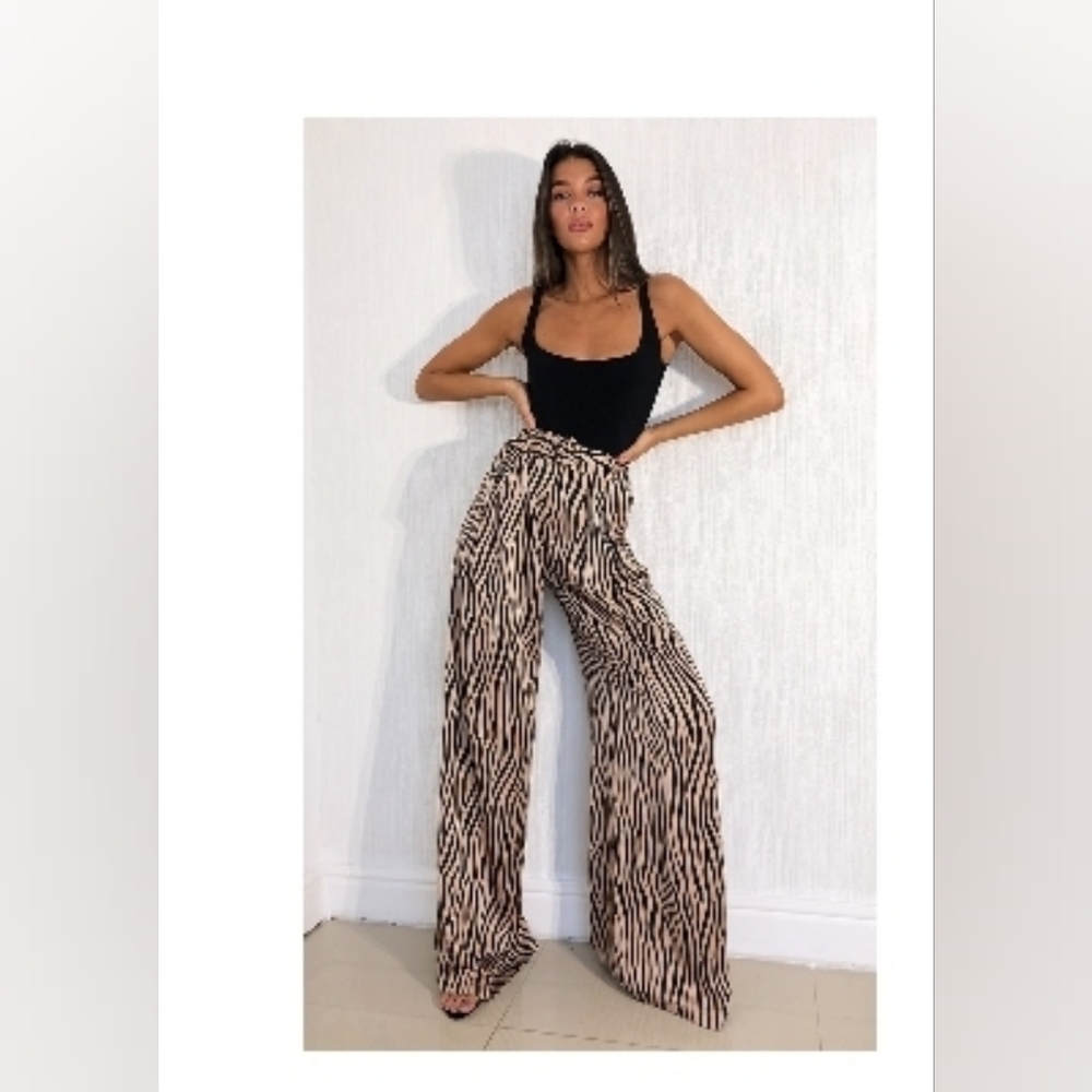 PRETTY LITTLE THINGS Zebra print wide leg pants